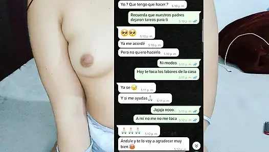 Üvey erkek kardeşime mesaj gönderiyorum ve orgazm olana kadar ona çok iyi mastürbasyon yapıyorum.