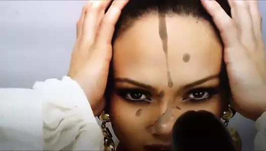 Jennifer lopez üzerinde the zemin boşalmak haraç