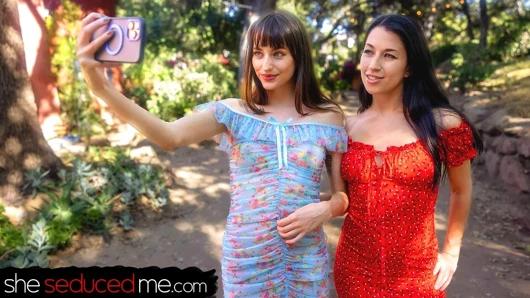 SHESEDUCEDME lezbiyen ev maceraları