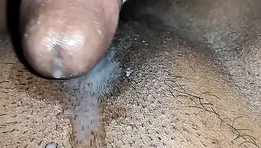 Hintli kız sert sikiliyor