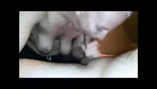 Üvey kardeşin kira parasına ihtiyacı var (yine)