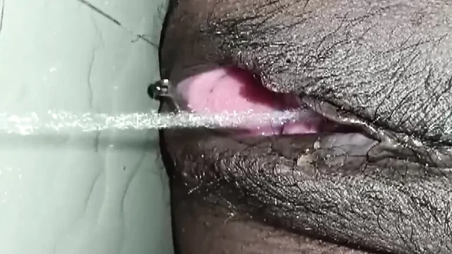 Hintli tamil boşanma orta yaşlı seksi kadın işiyor