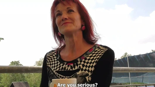 Çek sokakları - Bayan Irena parayı ve yarakları seviyor