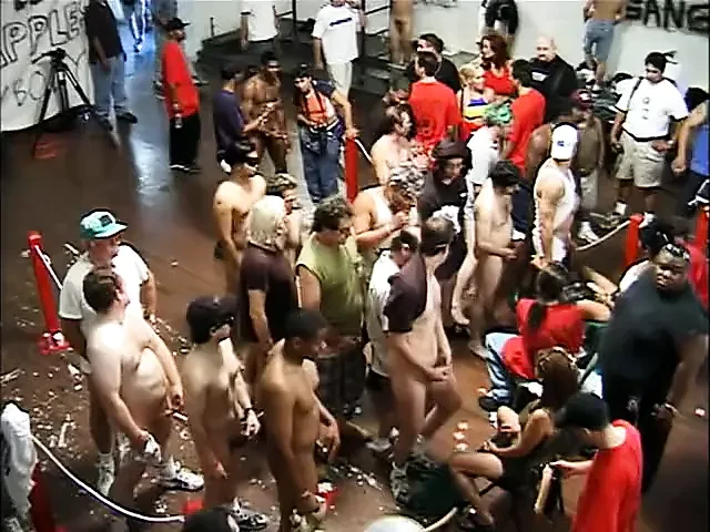 Американский гэнгбэнг - том. № 02