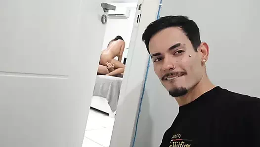 Kocamın arkadaşı tarafından suçüstü yakalandık