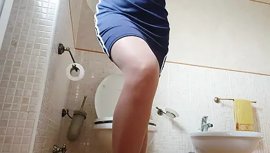 Insults to your mom's slut while I'm on the toilet