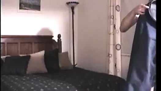 Düz oğlan vızıltı beni okşadı