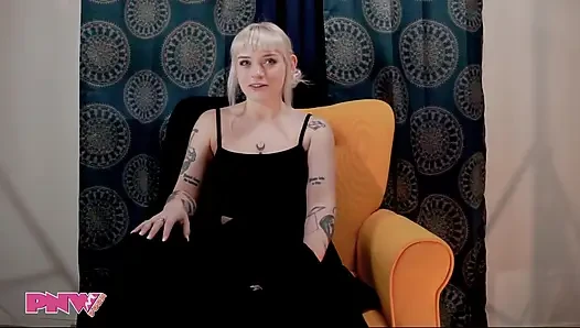 Naomi Nash röportajı artı solo oyun