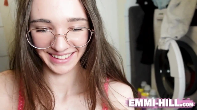 Dirty talk with a very Skinny girl who is fucking her big pussy