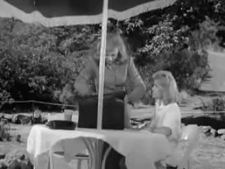 Çıplaklar beldesinde