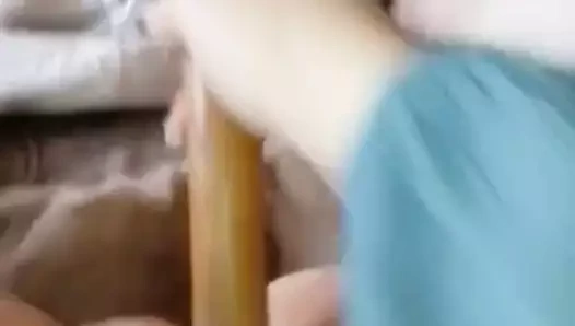 İri güzel sürtük erkek delisi yarasa sikişiyor 3