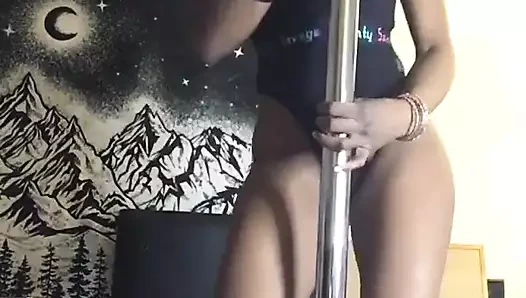 Yeni direğimde şimdiye kadarki ilk antrenman dansıma bak