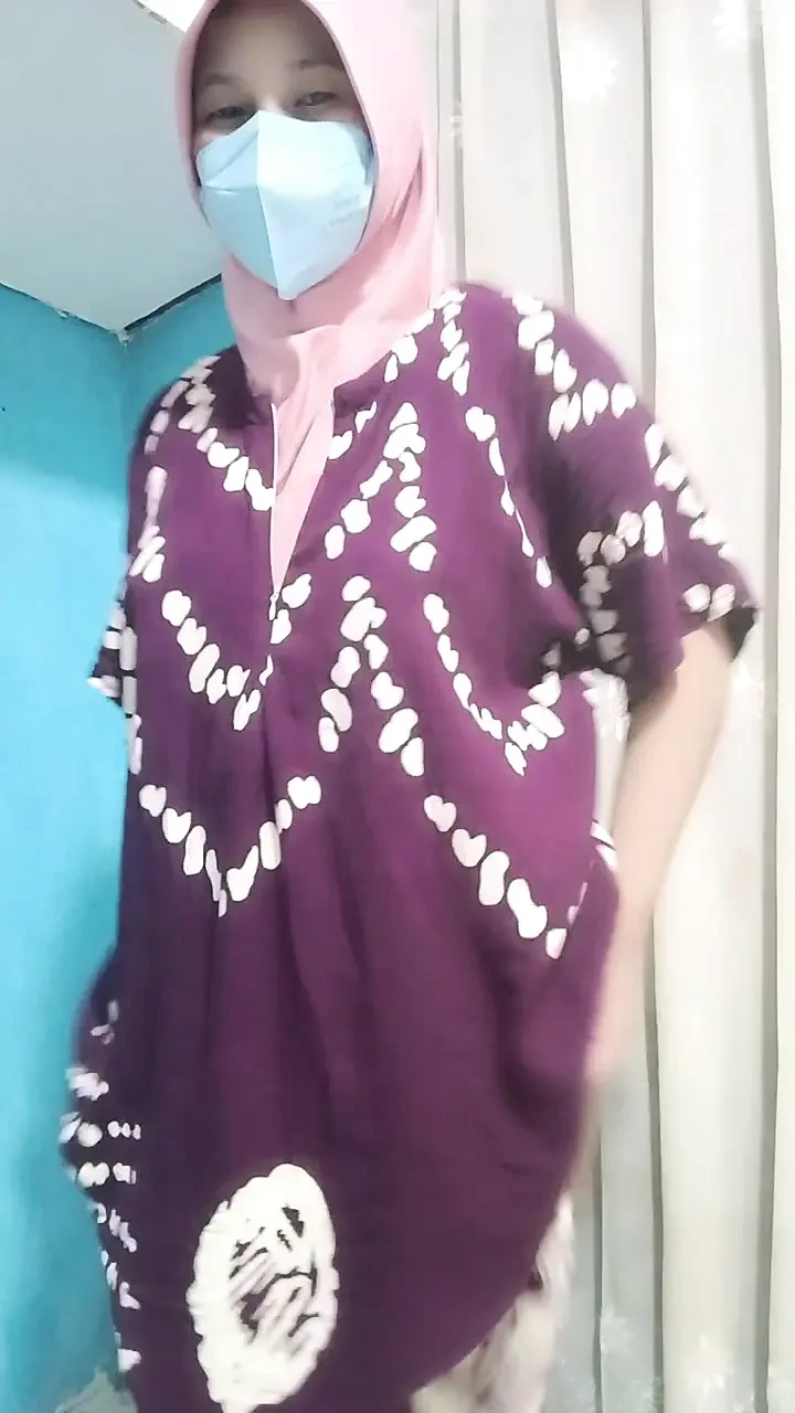 I’m looking for a big cock to fuck me as much as I can.