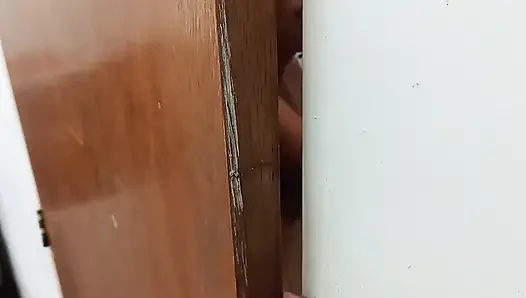 Üvey erkek kardeş ve üvey kız kardeş arasında havlu takası ve daha fazlası. İspanyol pornosu.