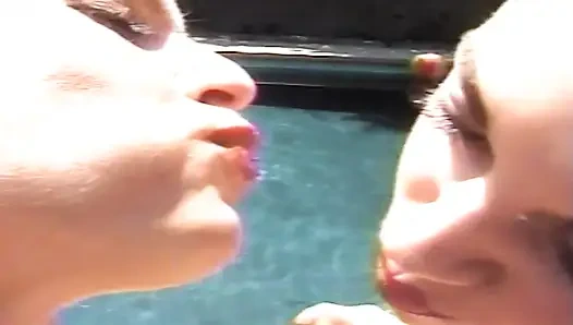 hemmungslose Sehnsucht eskaliert in einer hemmungslosen