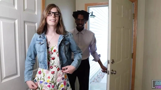 Realtgirls: Sydney Summers sikiliyor!