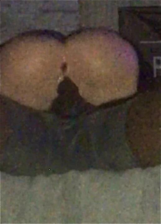 Seks oyuncağı harika hissettiriyor!!