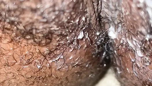 Dün yaptıklarımızı düşünmekten kendimi alamıyor