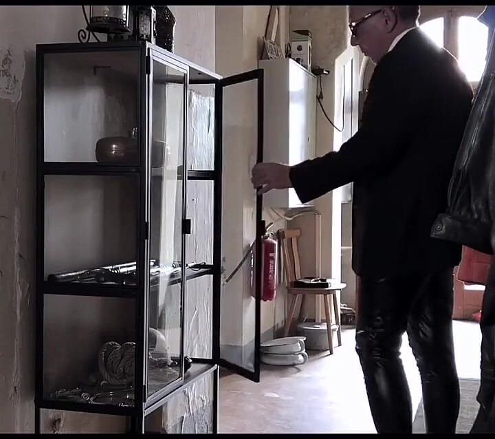 Dominatrix sahibe April - grossengain dosyası - sorgulama