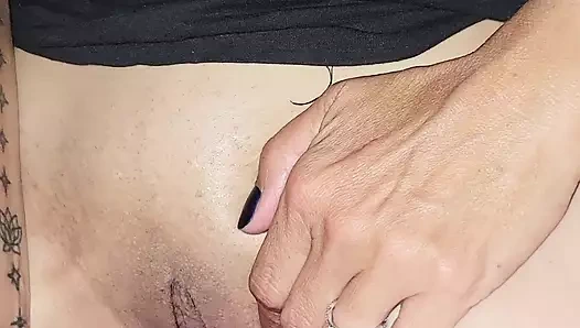 Biraz eğlenmek için ısınıyor!