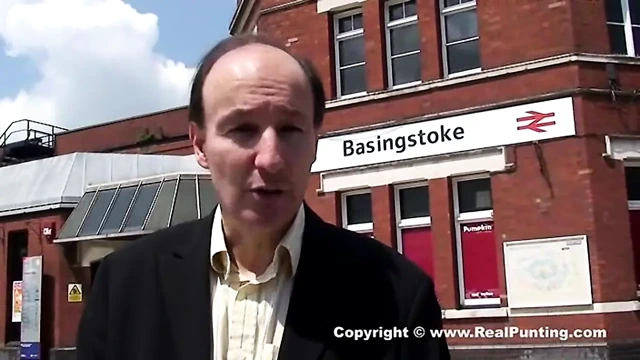 Genç çekici model yaşlı adamla sikişiyor