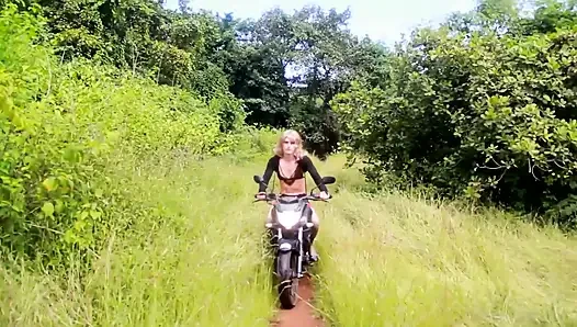 Sex on a Motorcycle Anal Squirting