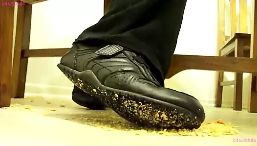 Emily garson mısır gevreği ezmek önceki