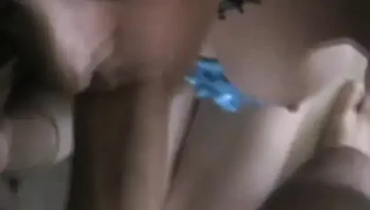 Melanie'nin yaramaz yatak odası seansı
