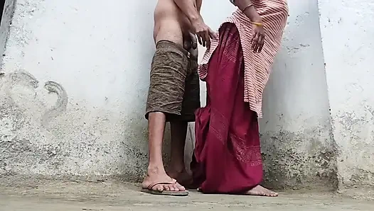 Indian Real Devar Bhabhi Ki Chudai Bhabhi Ko Ghodi Jaisa Fudhai Video
