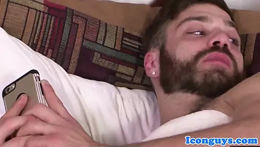 sakallı dudes saksocu ve cumdropping