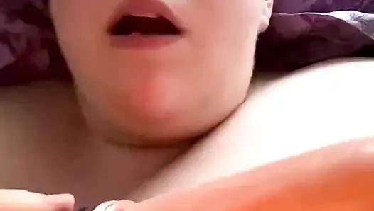 Bunun senin yarağın olmasını ister misin?