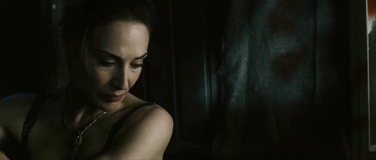 Claire forlani - "hallum düşmanı"