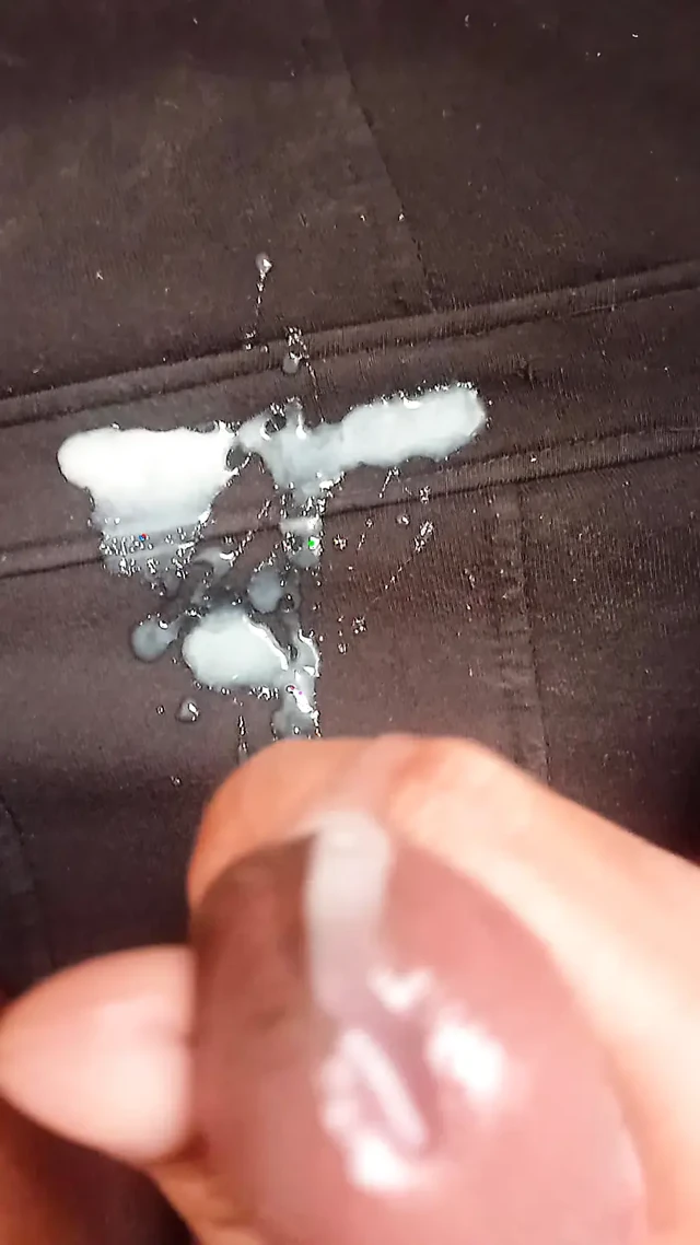 Nice dick mastibating  cum short