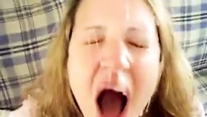 başka bir sarışın karısı başka bir büyük yüz