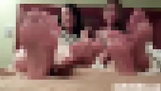 Benim abanoz ayaklarım seni sert cum yapacak