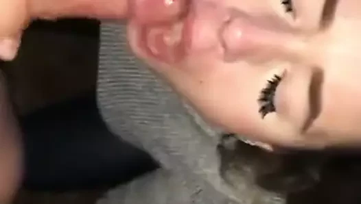 Italian Blonde Girl Suck Cock Il Pompino di una bionda