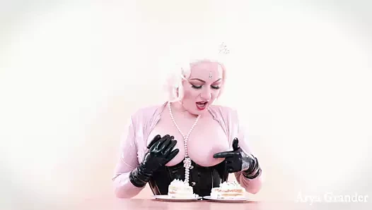 göğüsler tarafından kek tease, gıda fetiş arya grander