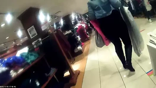 Hasta kıç yanakları vardı!!