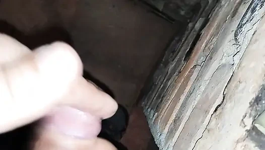 Sadece küçük yarağımla mastürbasyon