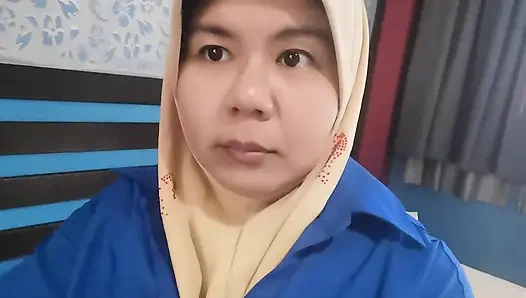 içten müşteri hizmeti sunar!!