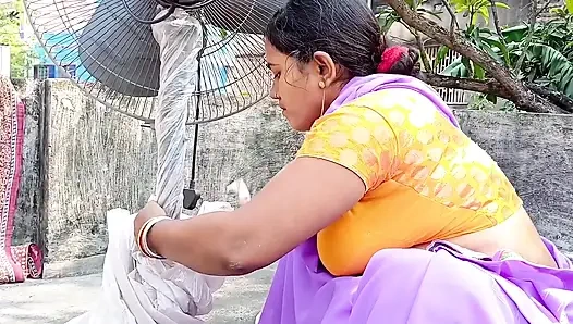 Beutyfull desi yenge büyük memeli tam gece standı net Hintçe ses