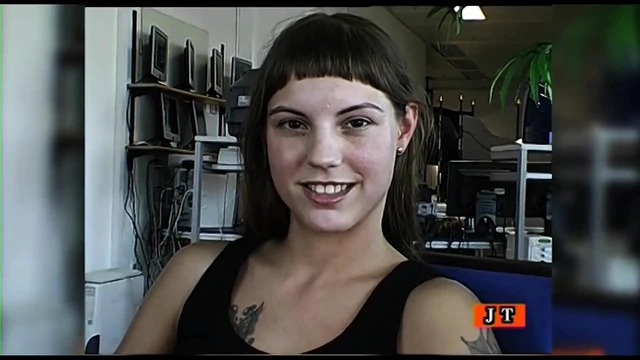 Ggg - sperm süper yıldızı - esmer sert sikiliyor.