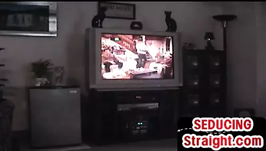 Sıska str8 ilk kez ev yapımı özel videoda eşcinsel tarafından emiyor