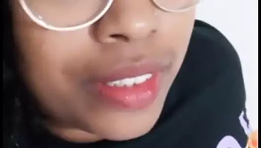 Facecat uygulamasında sıcak canlı - ses yok