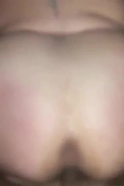 İri güzel kadın büyük zenci yarağı nata4sex sert sikişiyor ve domalarak çığlık atıyor