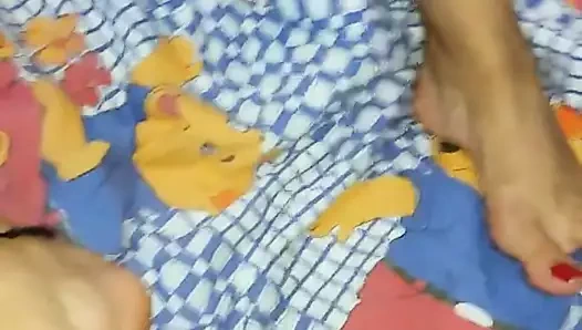 Bazı güzel ayak ve footjob