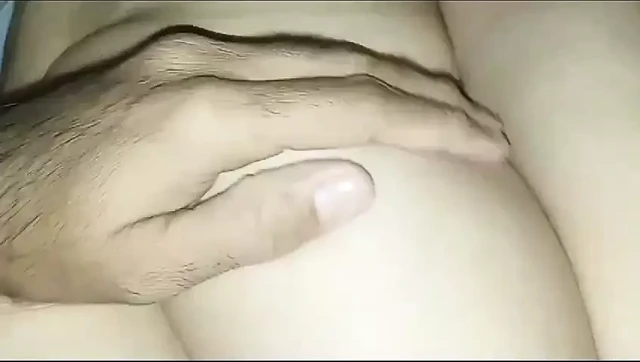 Pakistanlı evli kadın kocası sehar95 ile eğleniyor