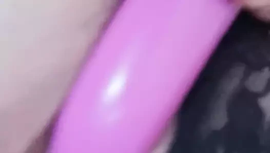Kedi vibratör yapay penis oynama