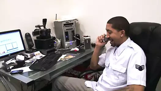 Ateşli esmer cece stone anal seks yapıyor