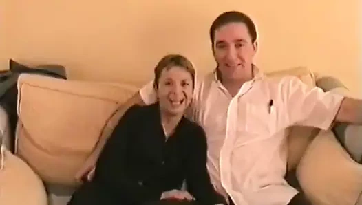 Kanepede amatör seks